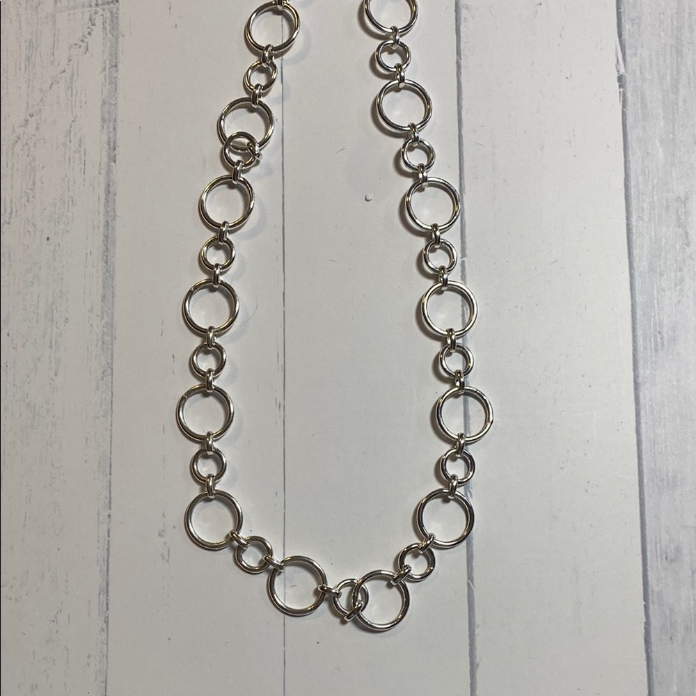 Chaps Silver Interlocking Circle Link Necklace Mo… - image 1